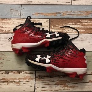 Boys Under Armour Baseball Cleats